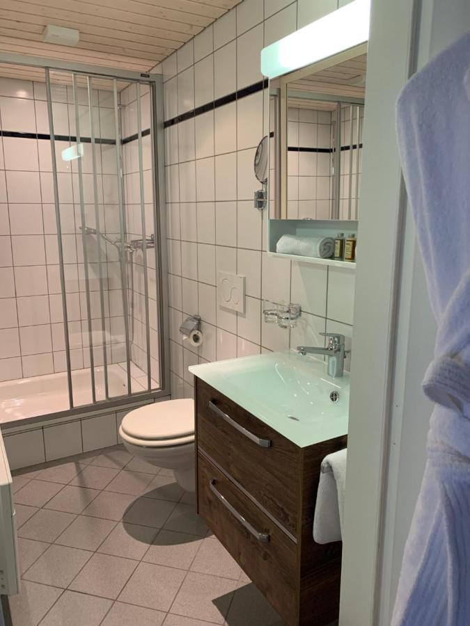 Hotel Le Chateau De Vuissens Esterno foto
